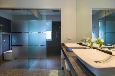 هتل Panoramic Duplex Studio