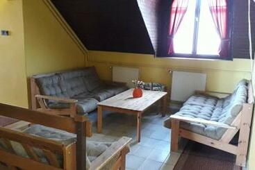 پانسیون Centrum Apartman