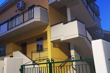 پانسیون Villa Del Mare