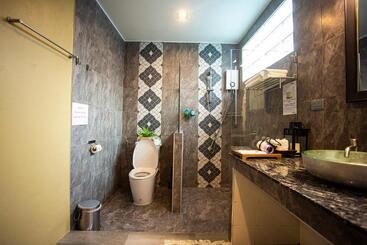 استراحتگاه Buddies Loft Samet