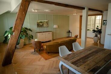 Familienwohnung Im Herzen Von Bern Mit Pool Und Sauna