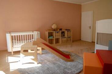Familienwohnung Im Herzen Von Bern Mit Pool Und Sauna