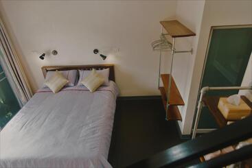تختخواب و صبحانه Boutique Family Room Phitsanulok