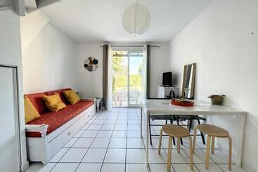 Casa De Provence