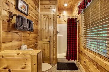 Hidden Cove Cabin