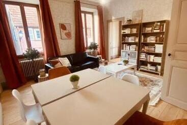 ツーリストアパートメント La Mariefacture   Comme Un Livre Ouvert
