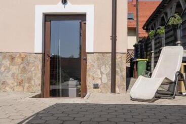 Perfect Stay 2