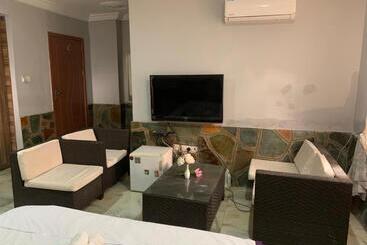 Self Contained Master Bedroom Apartment In Tema