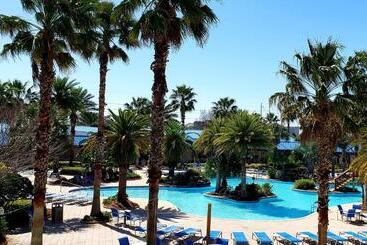 1215 A Slice Of Heaven   Destin! Pool View!