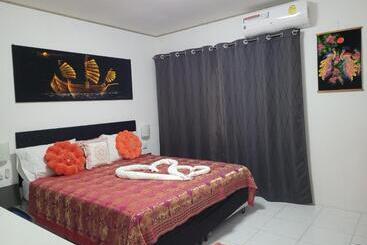 B&b Namo Phuket