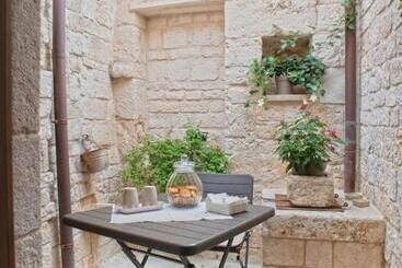 تختخواب و صبحانه Il Trullo Gentile Alberobello