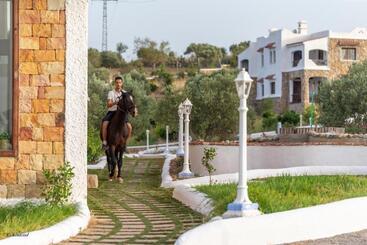 استراحتگاه El Cortijo & Spa
