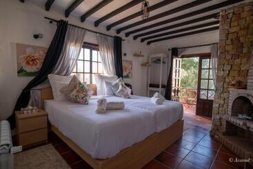 استراحتگاه El Cortijo & Spa