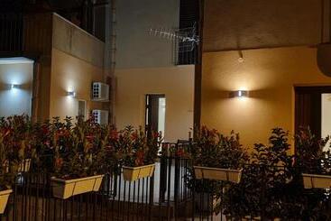 پانسیون Casa Margò