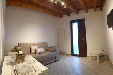 پانسیون Casa Margò