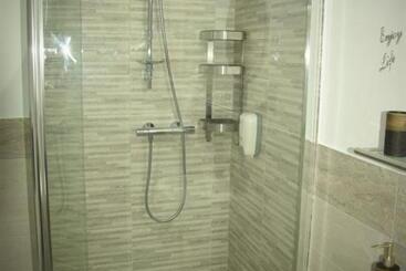 פנסיון Casa Smeilor Horezu