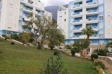 Seaview Apartment