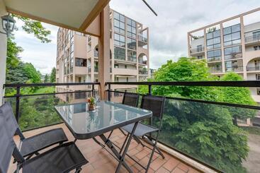 The Parc Des Raisses   T2 For 4 People