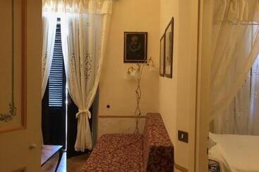 Tuscia Castle Apartments