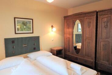 Am Kurhaus 222 Meerblick Suite Pp 56