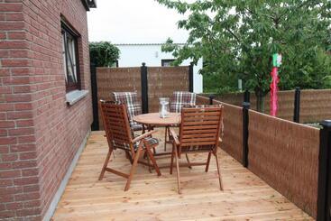 Am Oland 13 Hinten