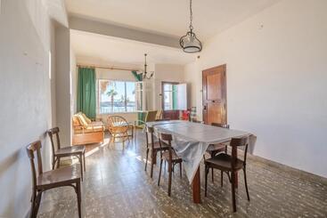Apartamento Las Palmeras 2