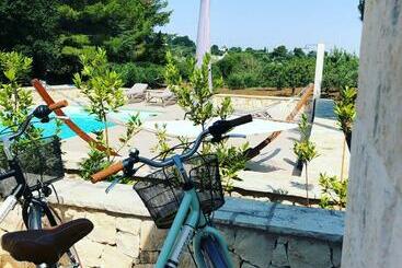 تختخواب و صبحانه Trullo Grace Trulli Anti Charme & Relax