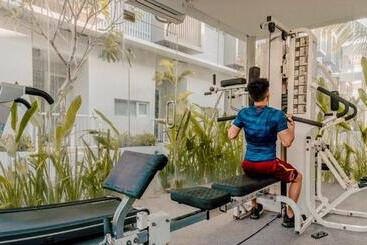هتل The Rooms Apartment Bali By Arm Hospitality
