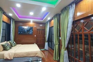 پانسیون บ้านสวนในฝัน ตลาดน้ำท่าคา