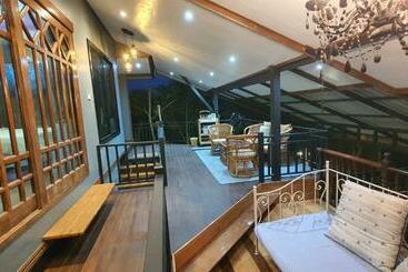 پانسیون บ้านสวนในฝัน ตลาดน้ำท่าคา