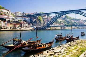 پانسیون Oporto Cozy Rooms