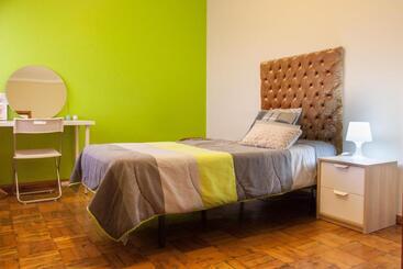 پانسیون Oporto Cozy Rooms