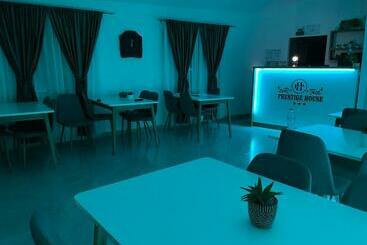 Pensiunea Prestige House