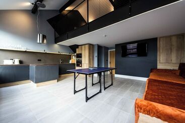 The Luxury Penthouse By Sasco Apartments