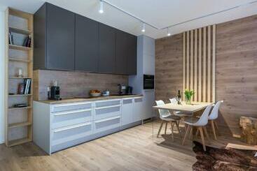 Apartmány U Lesa