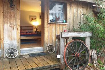 تختخواب و صبحانه Chrom Ranch Reiterhof