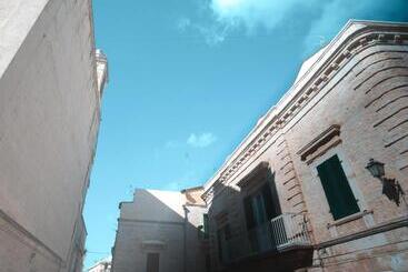 تختخواب و صبحانه Il Vicolo   Affittacamere