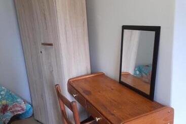 تختخواب و صبحانه Platberg Self Catering