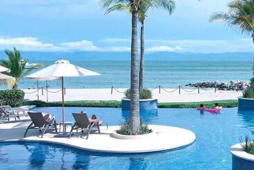 Departamento Y Playa Con Servicios Grand Luxe