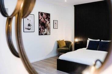 Gorgeous Getaway In The Old City Centre Of Antwerp