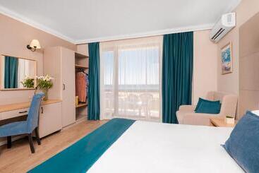 Veramar Hotel   All Inclusive & Free Beach