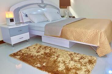پانسیون Endhaa, Divers Home