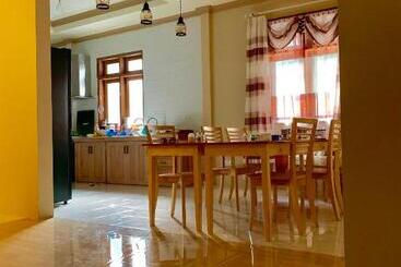 پانسیون Endhaa, Divers Home