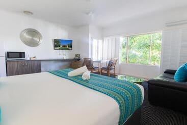 Sonia S At Ramada Resort Free Wifi & Netflix