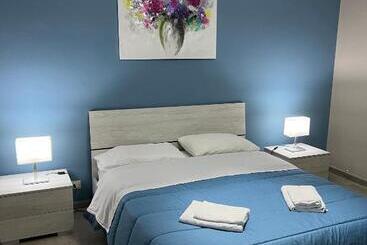 Casa Vacanza Tropicana Home