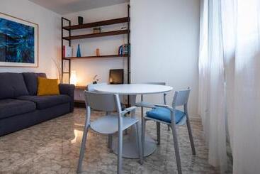 Ermes Di Colloredo 34 A