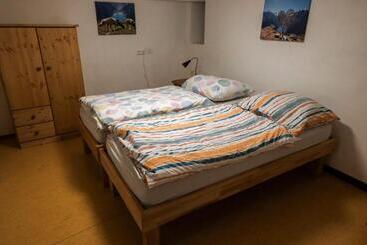 ツーリストアパートメント Ferienwohnung Martin