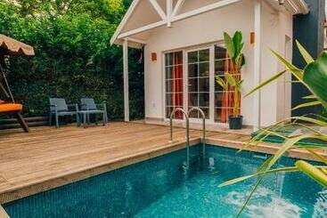 هتل Latte Villas