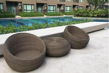 Rain Cha Am Hua Hin