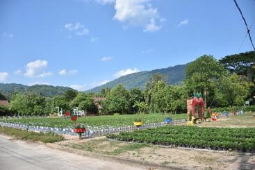 هاستل Darunee Resort